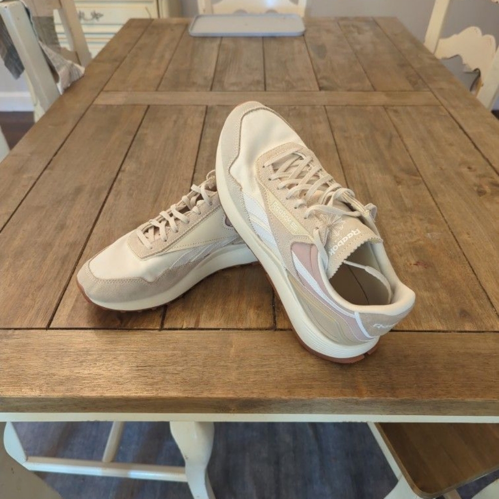 Reebok Classic Leather Legacy AZ M 8.5/W 10